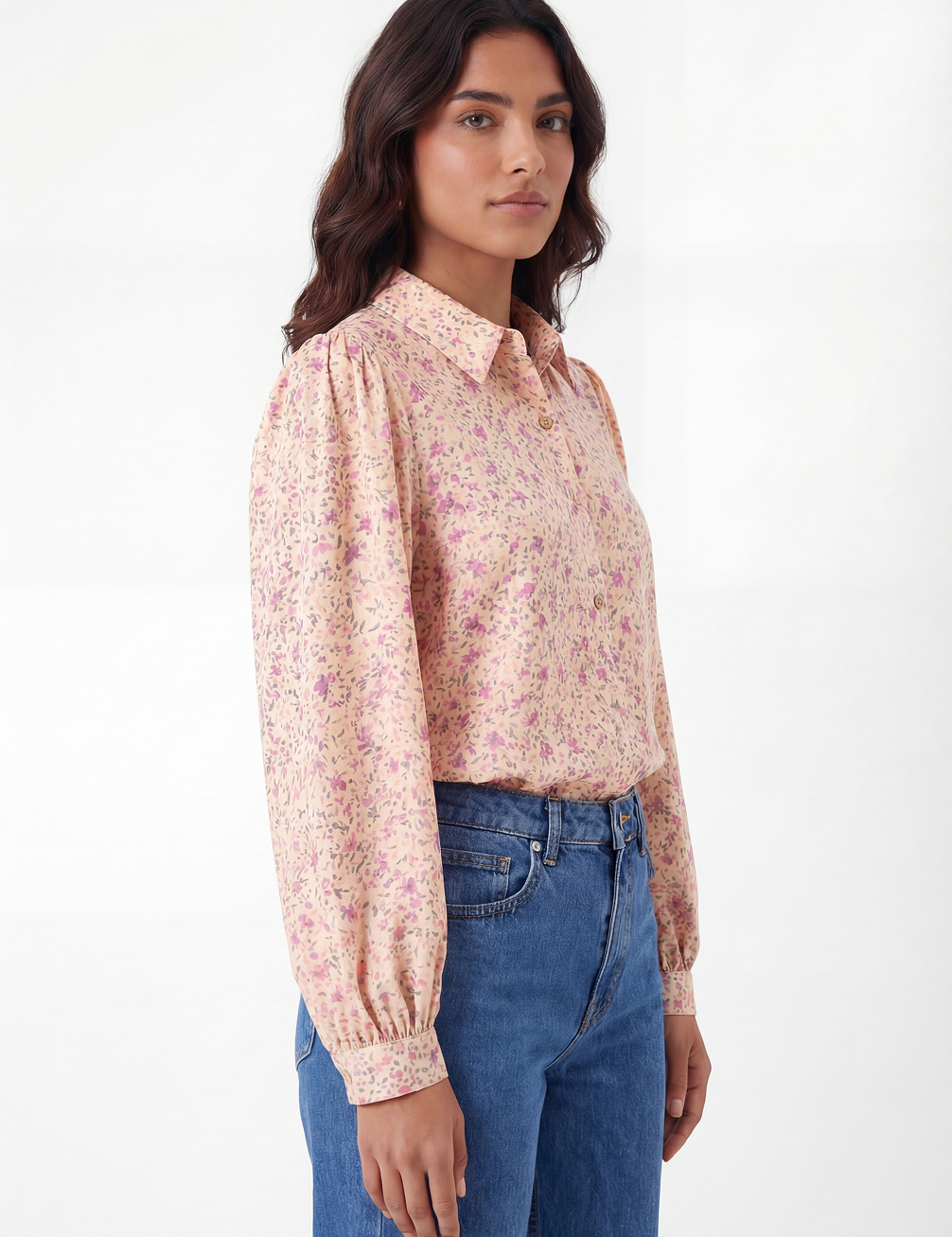 Floral blouse in peach