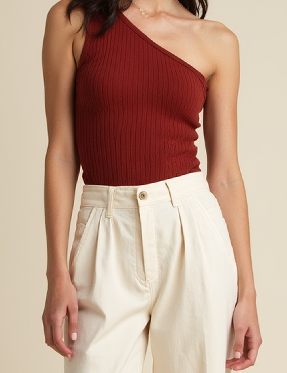 Knit asymmetrical top in maroon